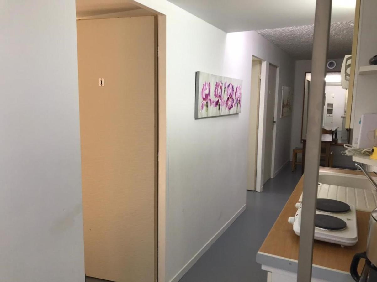 Hotel Le Cerizay Екстериор снимка